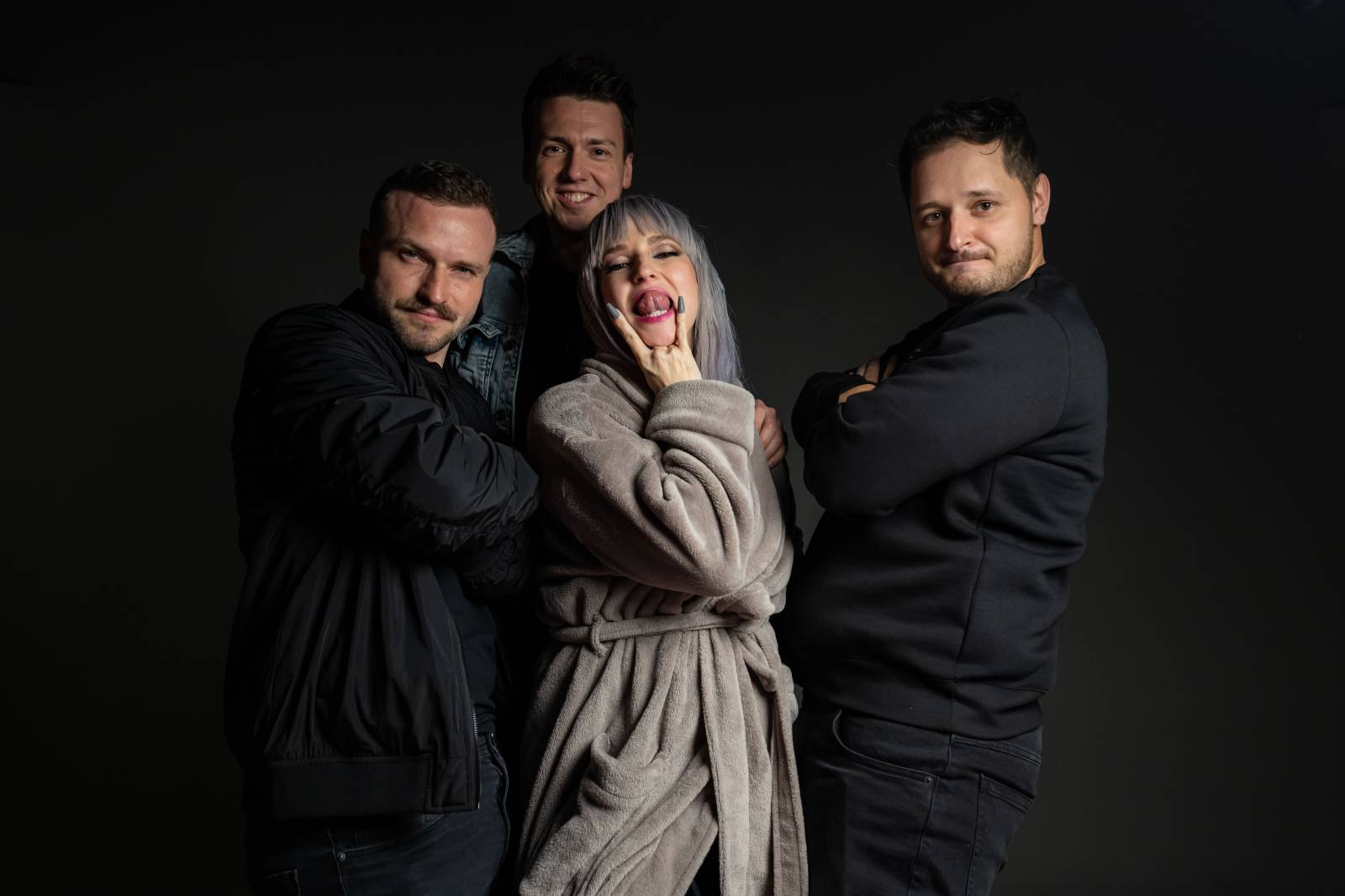 TOP 7 videoklipů týdne: Před kameru se postavili Dymytry, Berenika Kohoutová i Sebastien