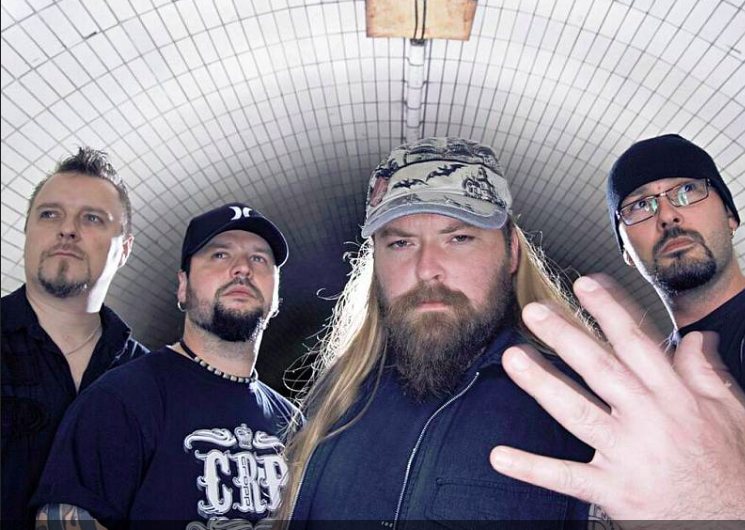 TOP 8 videoklipů týdne: Monkey Business mají první píseň v češtině, v klipu excelují herci Dejvického divadla