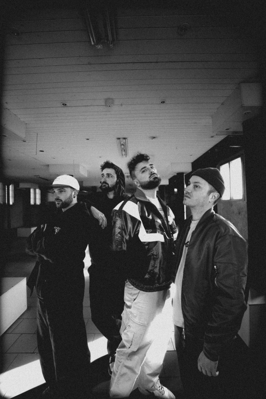 TOP 7 videoklipů týdne: Poetika otevřeně o psychických problémech, rozdovádění Klára Vytisková a 7krát3 a Turbo s novým zpěvákem