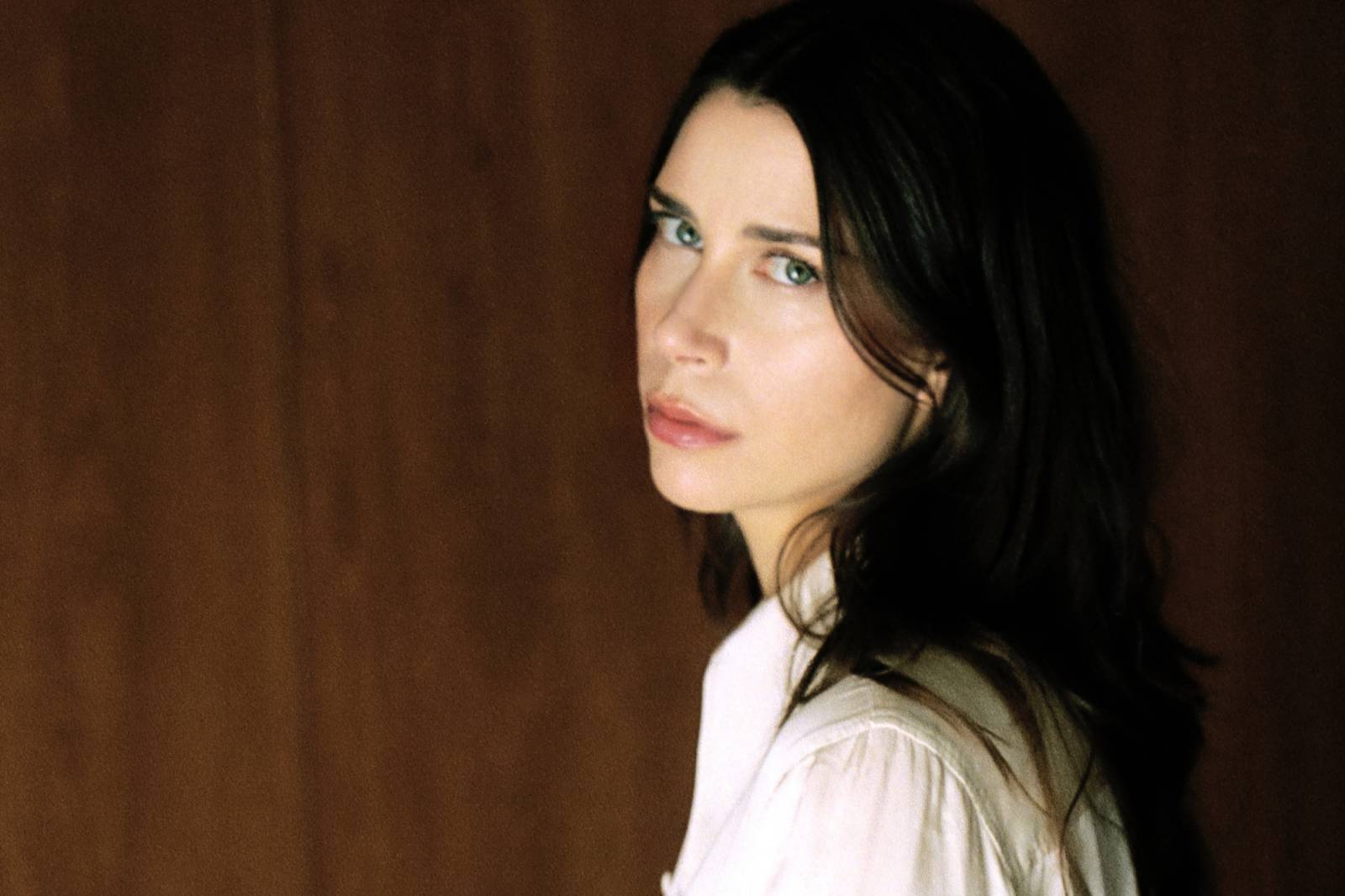 TOP 7 videoklipů týdne: Lipo a O5 a Radeček natáčeli v Dánsku, Sebastian má singl s Rohonym a Paulie Garand v intimní zpovědi