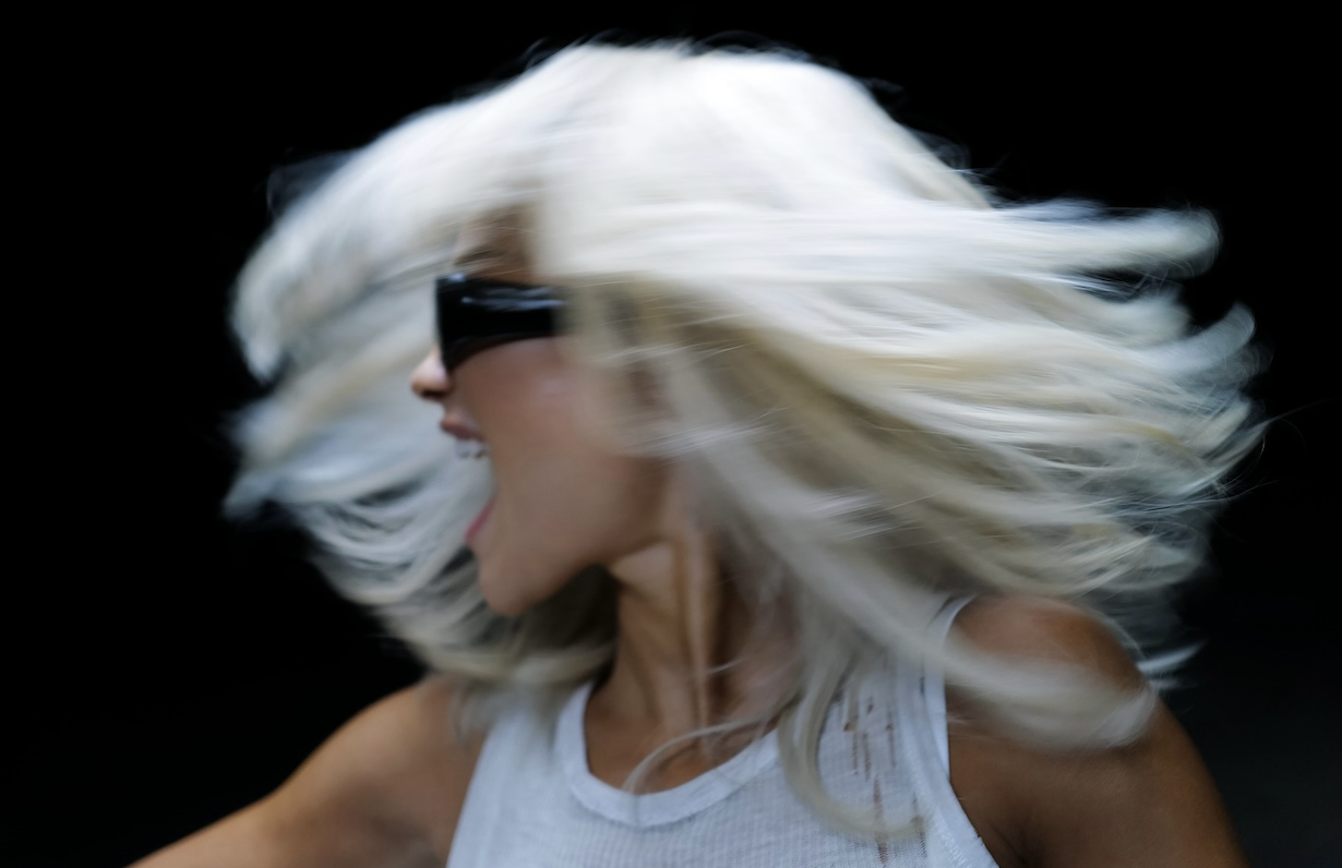 TOP 7 videoklipů týdne: Vesna a Kateřina Marie Tichá vyzdvihují ženskou sílu a Marpo vzpomíná na začátky vztahu s Lenny