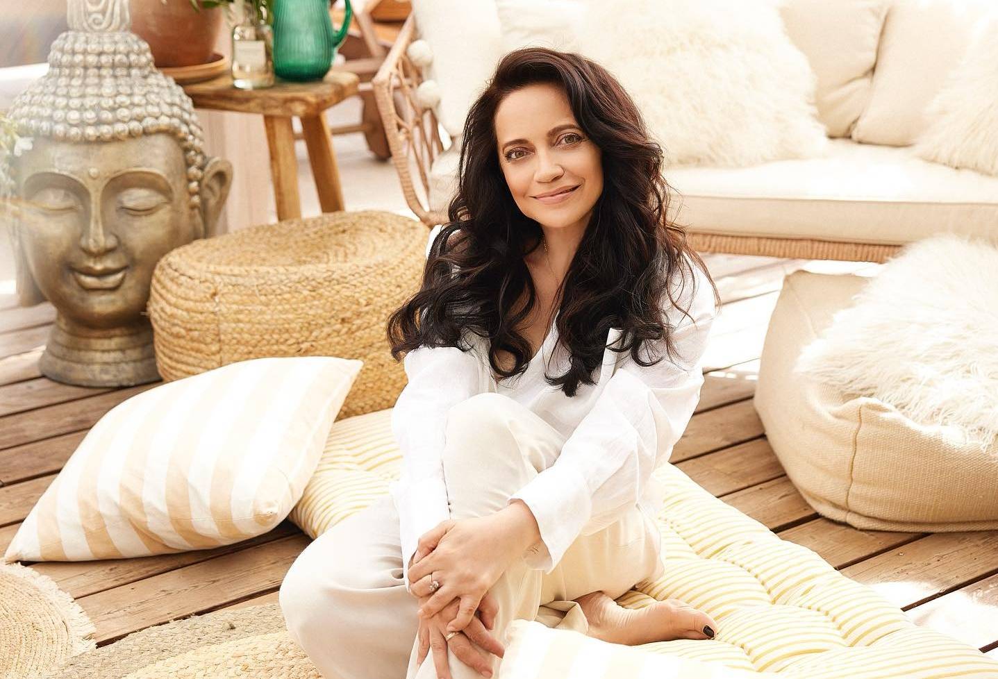 TOP 7 videoklipů týdne: Rybičky 48 vzpomínají na minulost a v novince Lucie Bílé se najdou ženy-mámy 