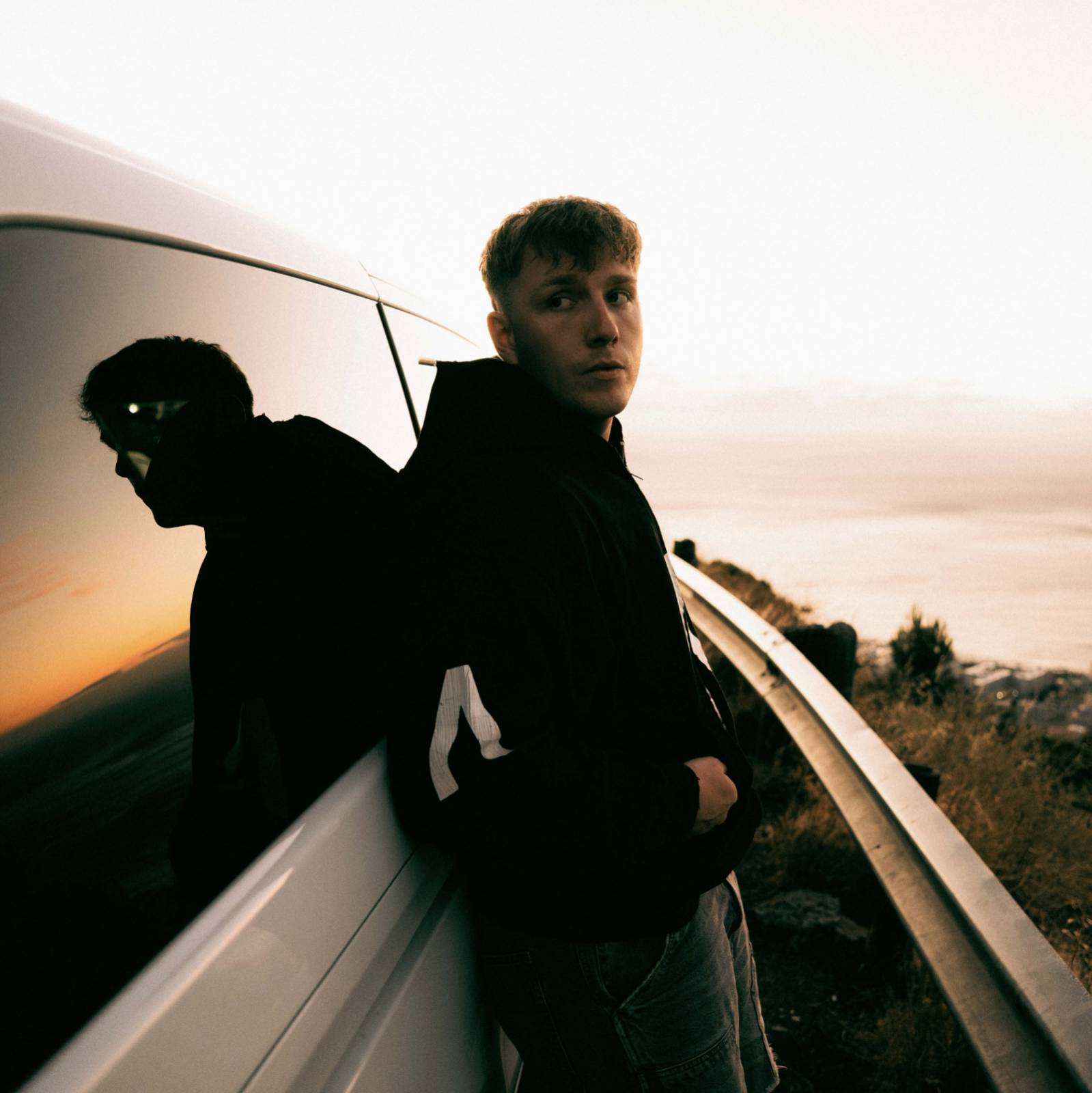 TOP 6 videoklipů týdne: Tereza Balonová natáčela v Londýně a Jordan Haj a Emma Smetana vykročili z komfortní zóny