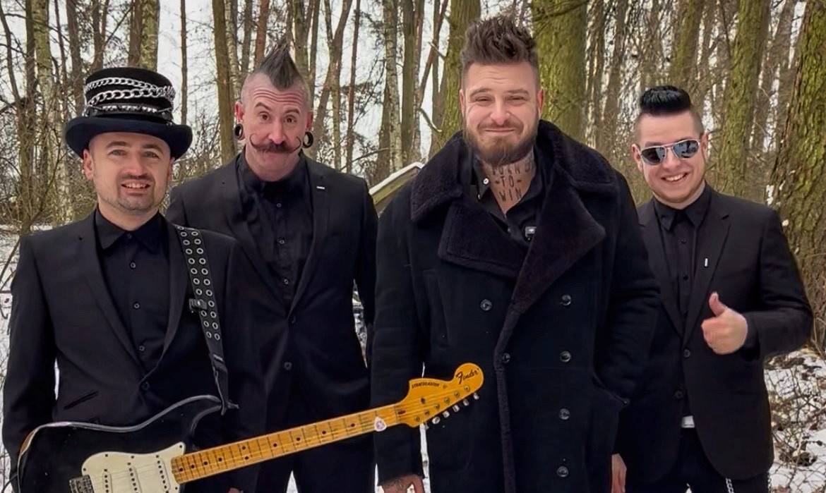 TOP 7 videoklipů týdne: Kuba Ryba si napsal pohřební píseň, Kaczi nahlíží na svět mužskýma očima a Siluety slaví dvoustý koncert