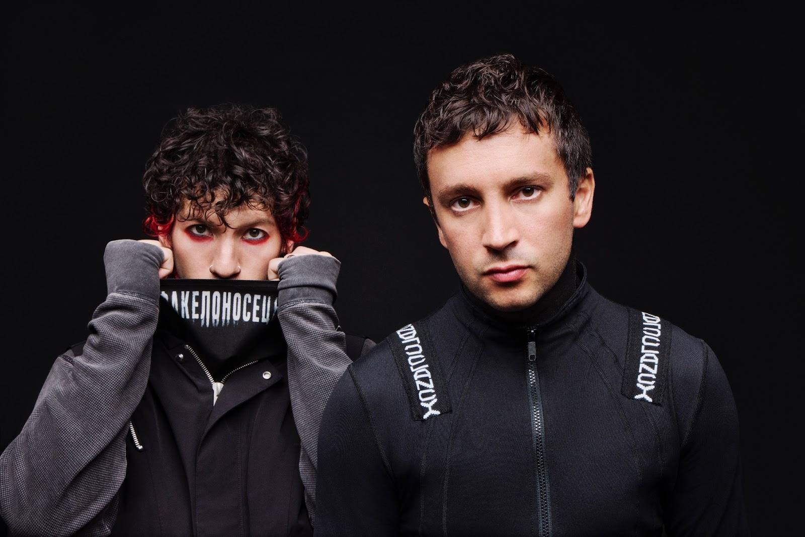 TOP 7 videoklipů týdne: UDG se hlásí s druhým singlem v nové sestavě a Pačess a Bára Basiková lákají na připravované album