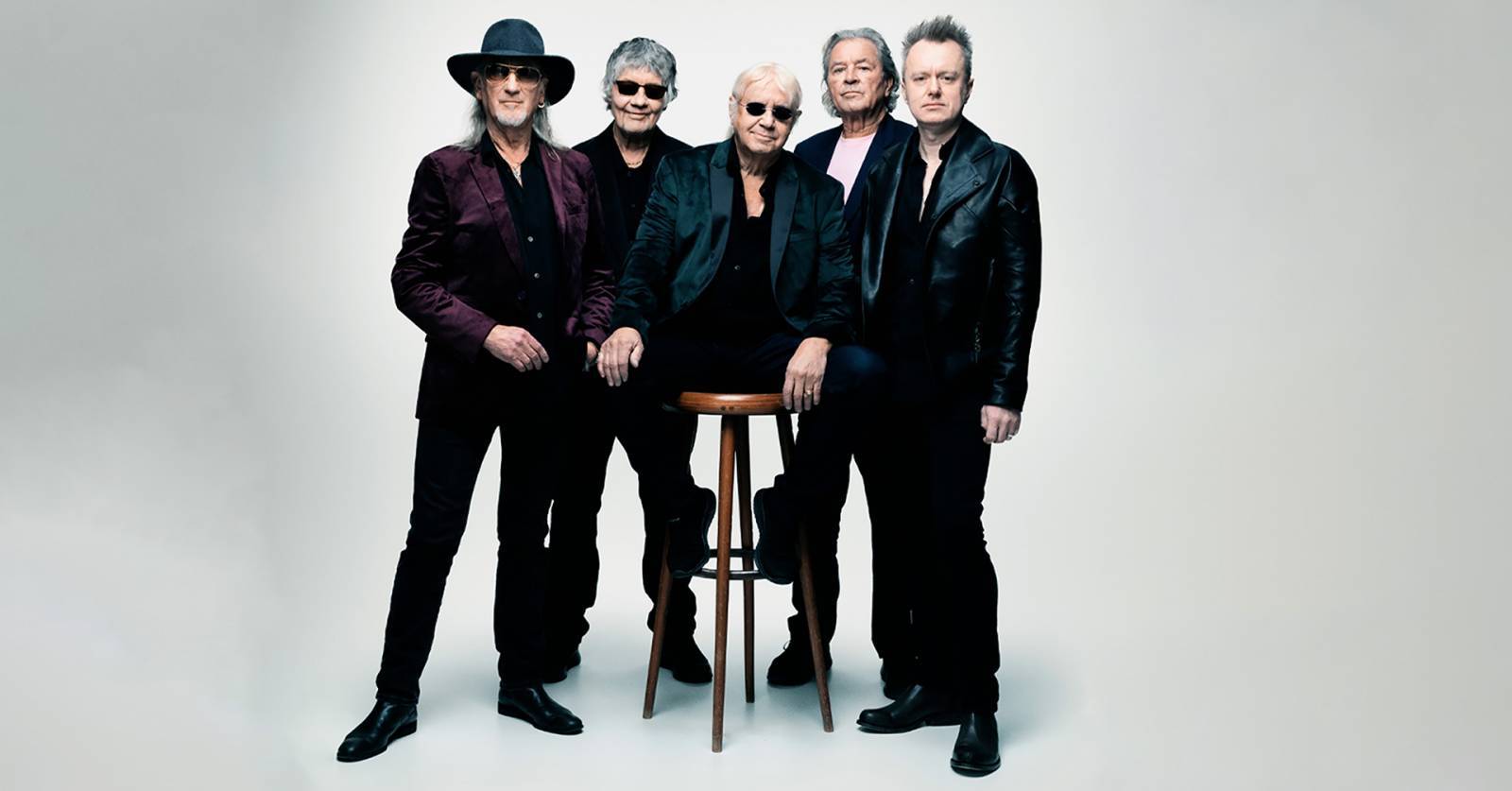 TOP 6 videoklipů týdne: Ewa Farna natáčela v Edenu a Deep Purple lákají na nové album