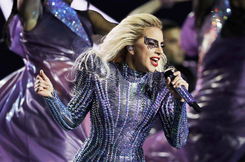 AUDIO: Lady Gaga se chce v novince The Cure po dlouhé době líbit masám