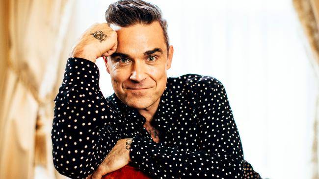 AUDIO: Drž se svojí cesty, radí Robbie Williams v novém singlu