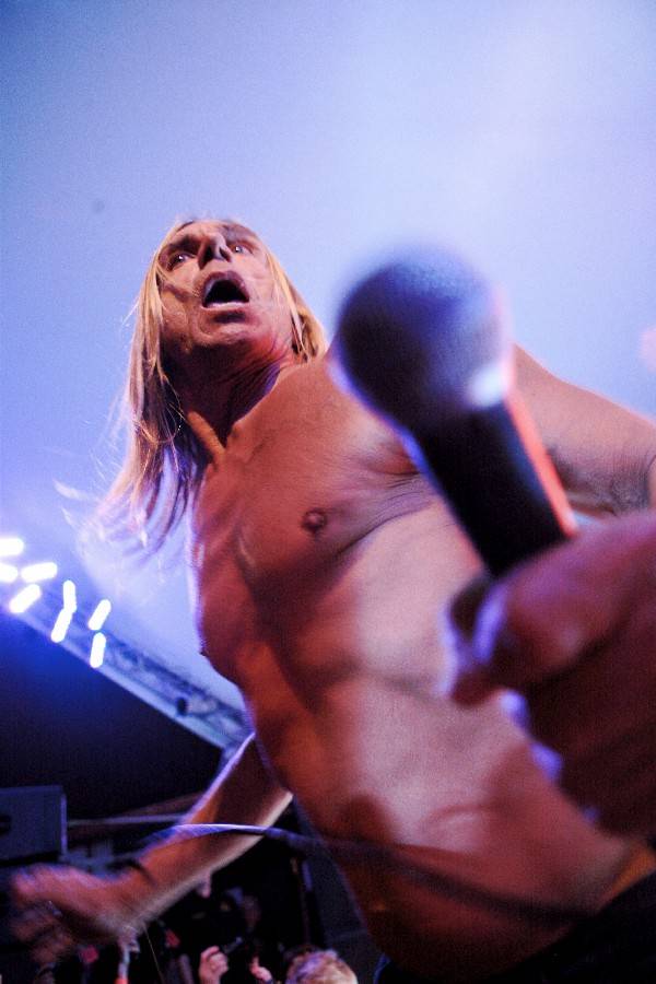 Iggy Pop vzpomíná na Davida Bowieho. Na reedici společných alb láká dosud neslyšenou verzí China Girl