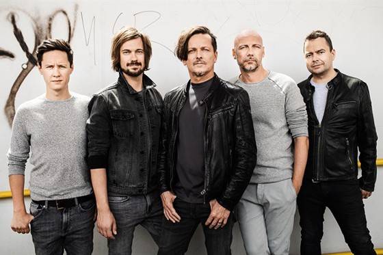 TOP 10 českých skladeb roku 2022 podle redakce iREPORTu roku 2022: Marpo rapoval o depresích, Lipo o válce a Miro Žbirka nahrál duet se synem