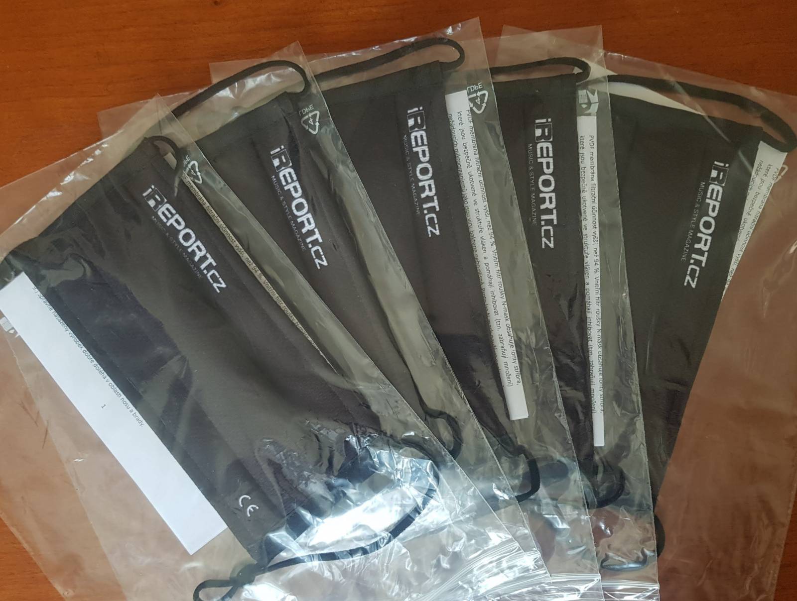 SOUTĚŽ: nanoroušky iREPORT