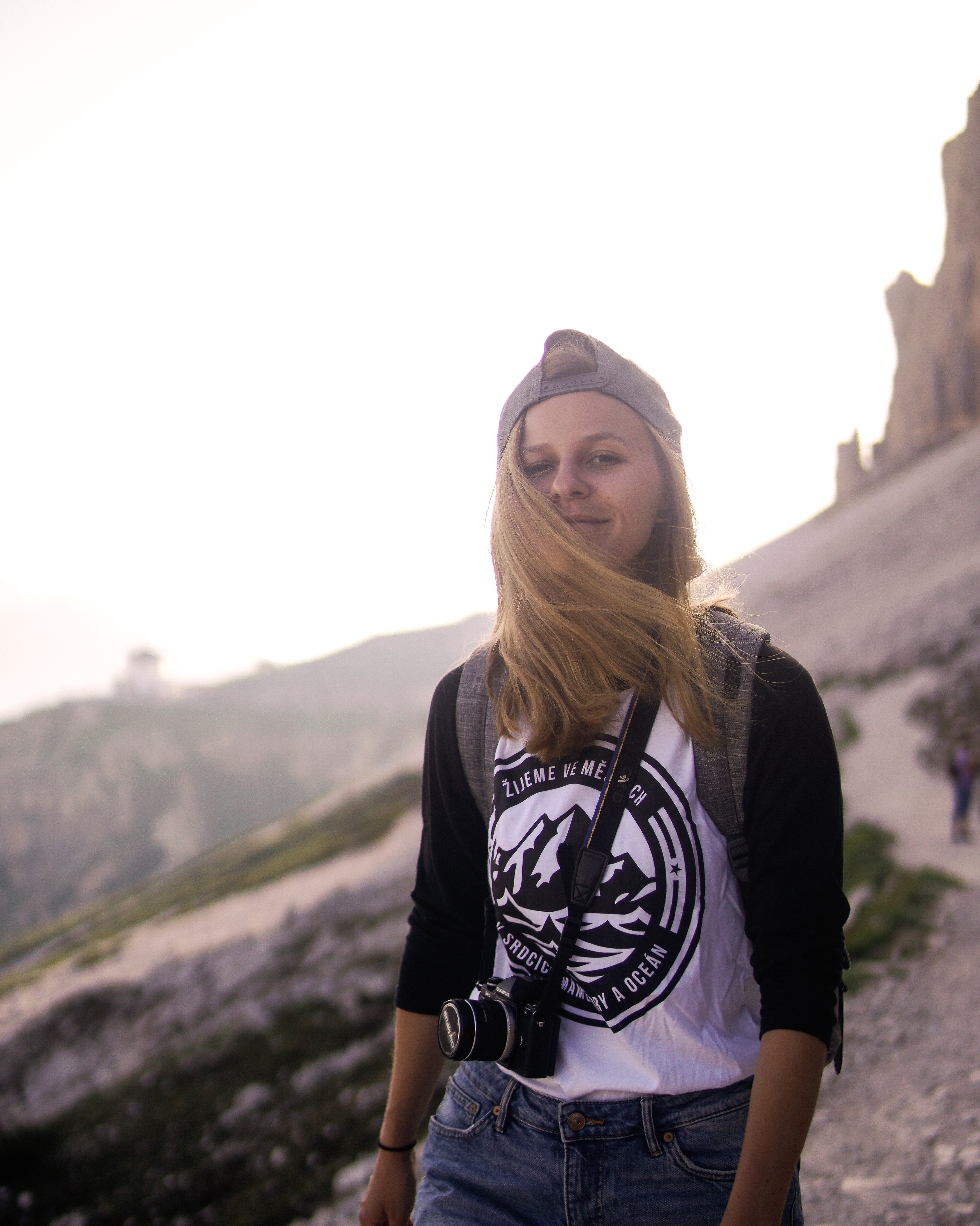 VIDEO: Platonic debutují klipem Tráva, který zobrazuje youtuberskou love story