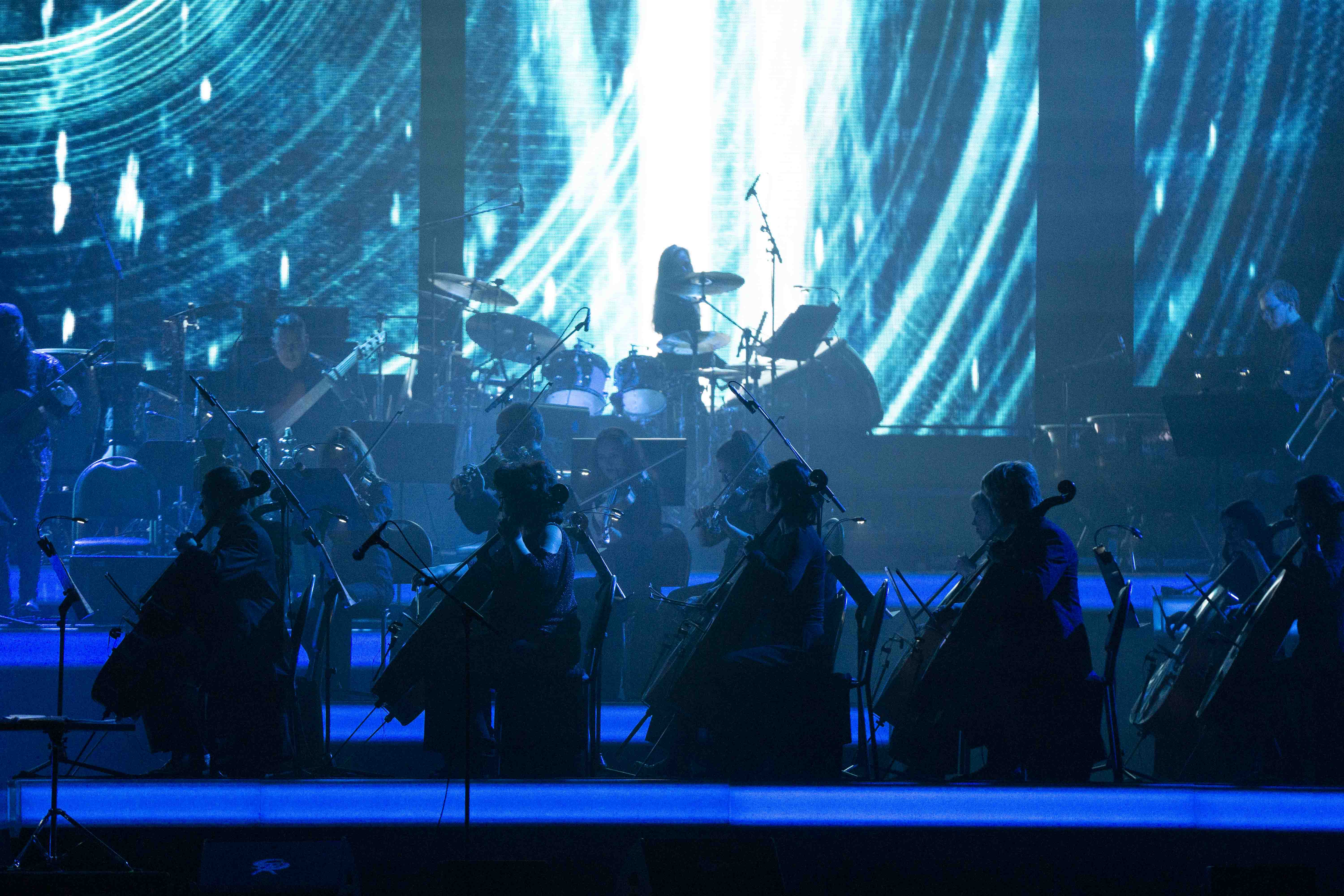 VIDEO: Platonic debutují klipem Tráva, který zobrazuje youtuberskou love story