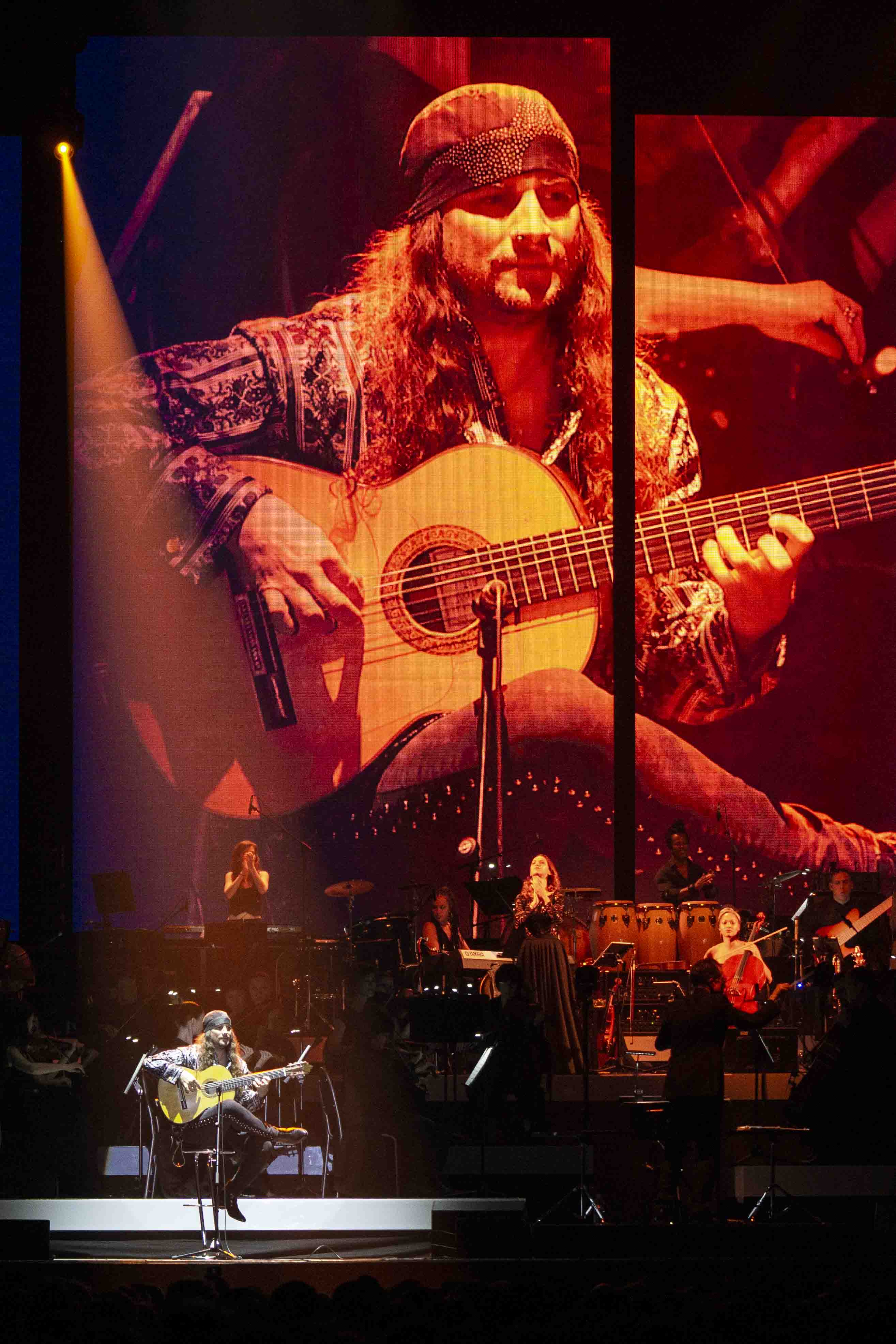 VIDEO: Platonic debutují klipem Tráva, který zobrazuje youtuberskou love story