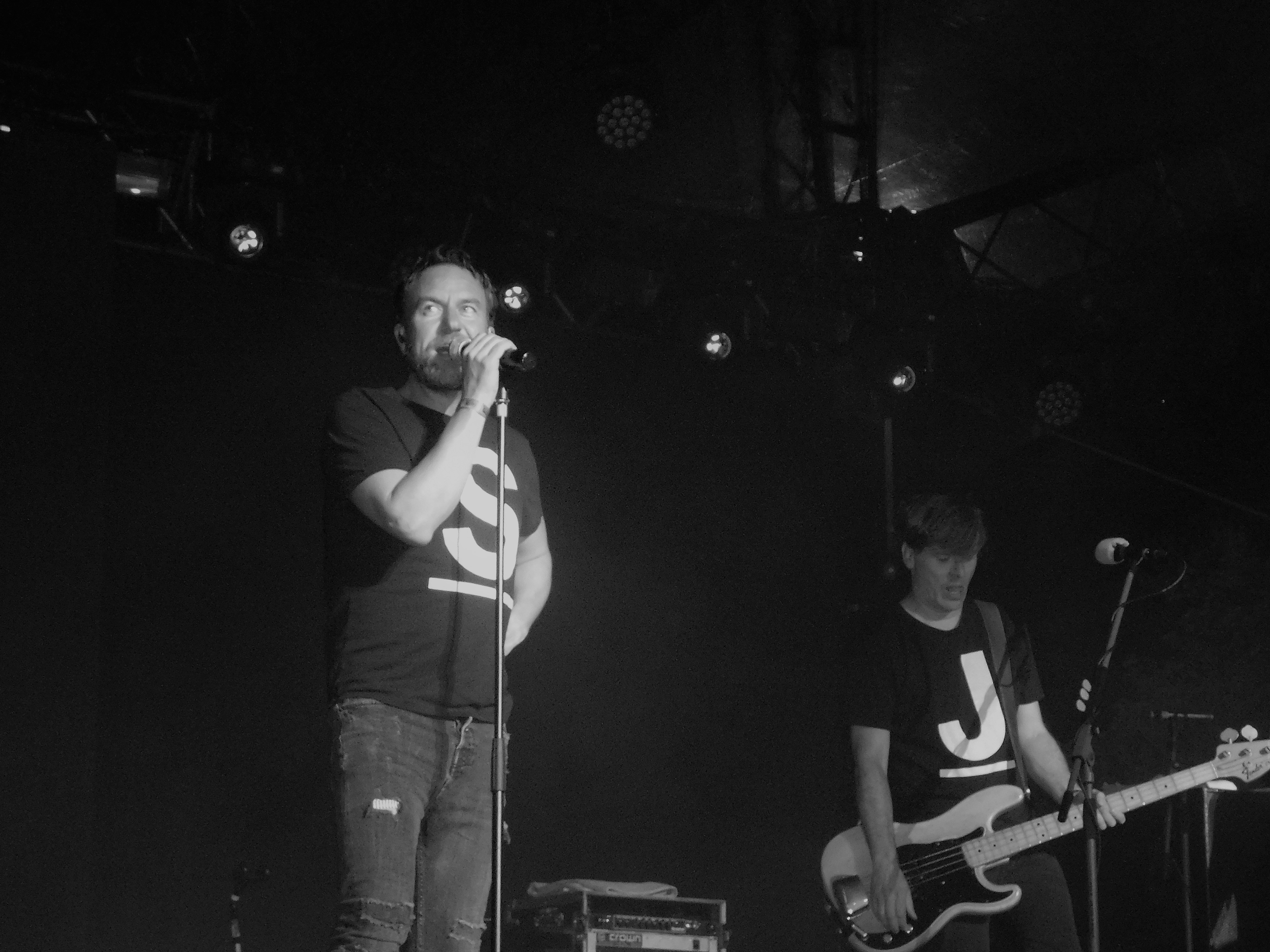 VIDEO: Platonic debutují klipem Tráva, který zobrazuje youtuberskou love story