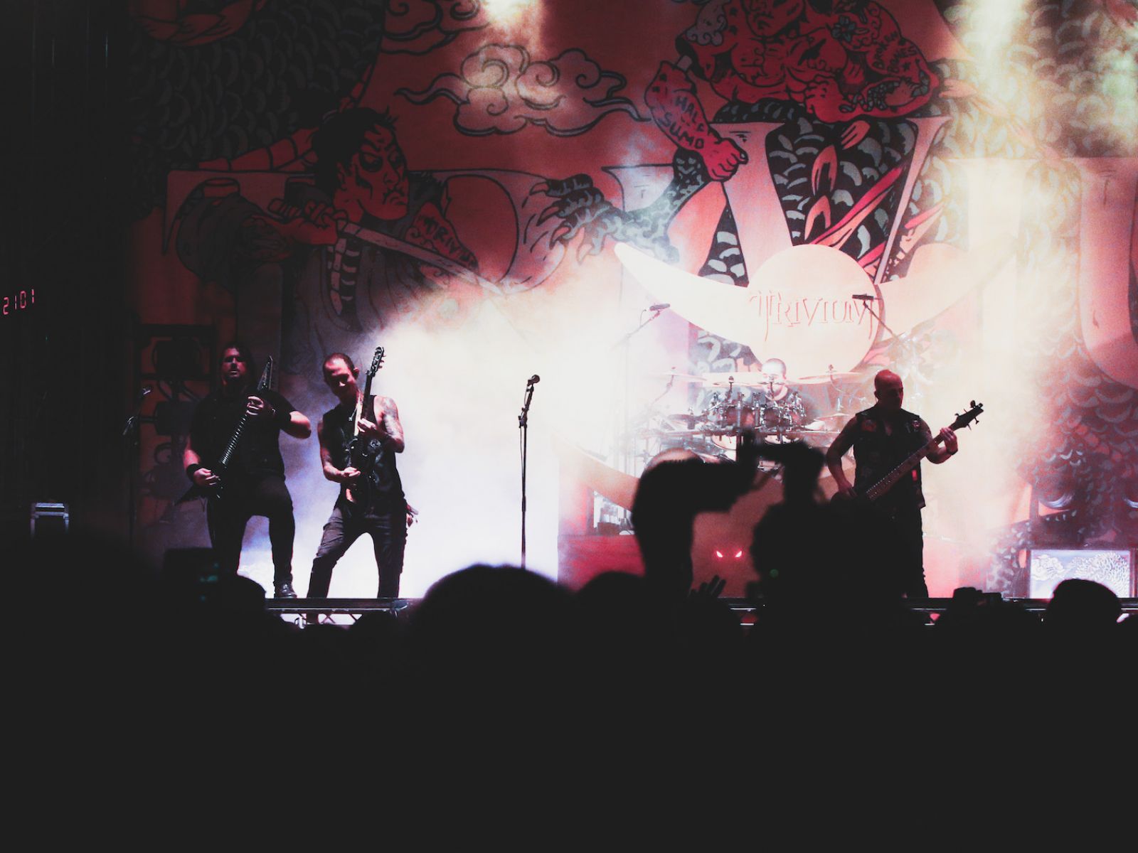 VIDEO: Platonic debutují klipem Tráva, který zobrazuje youtuberskou love story