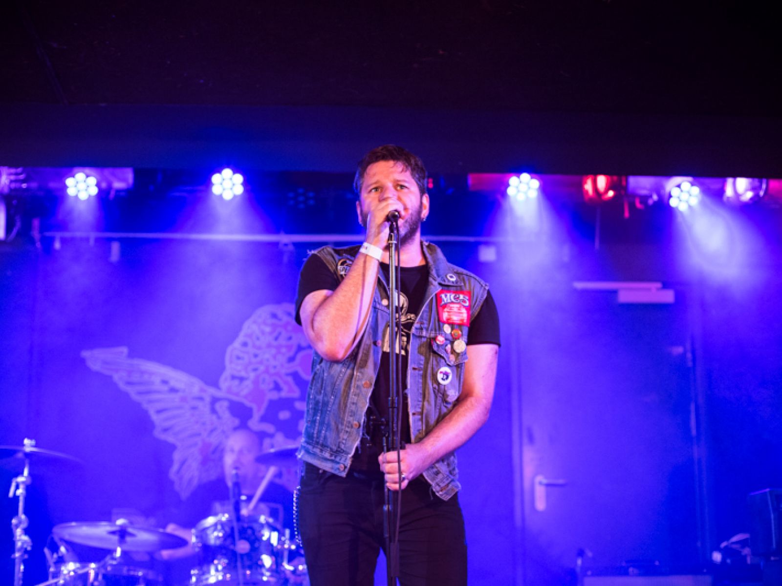 VIDEO: Platonic debutují klipem Tráva, který zobrazuje youtuberskou love story