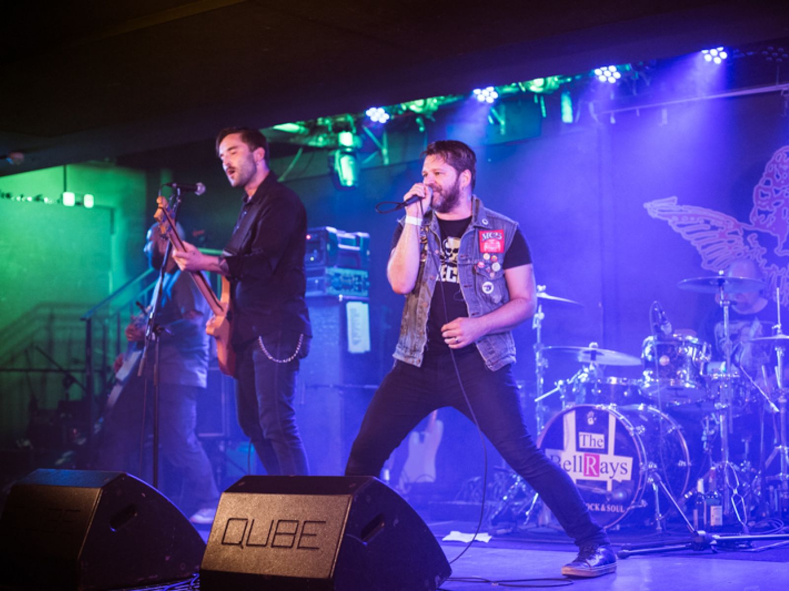 VIDEO: Platonic debutují klipem Tráva, který zobrazuje youtuberskou love story