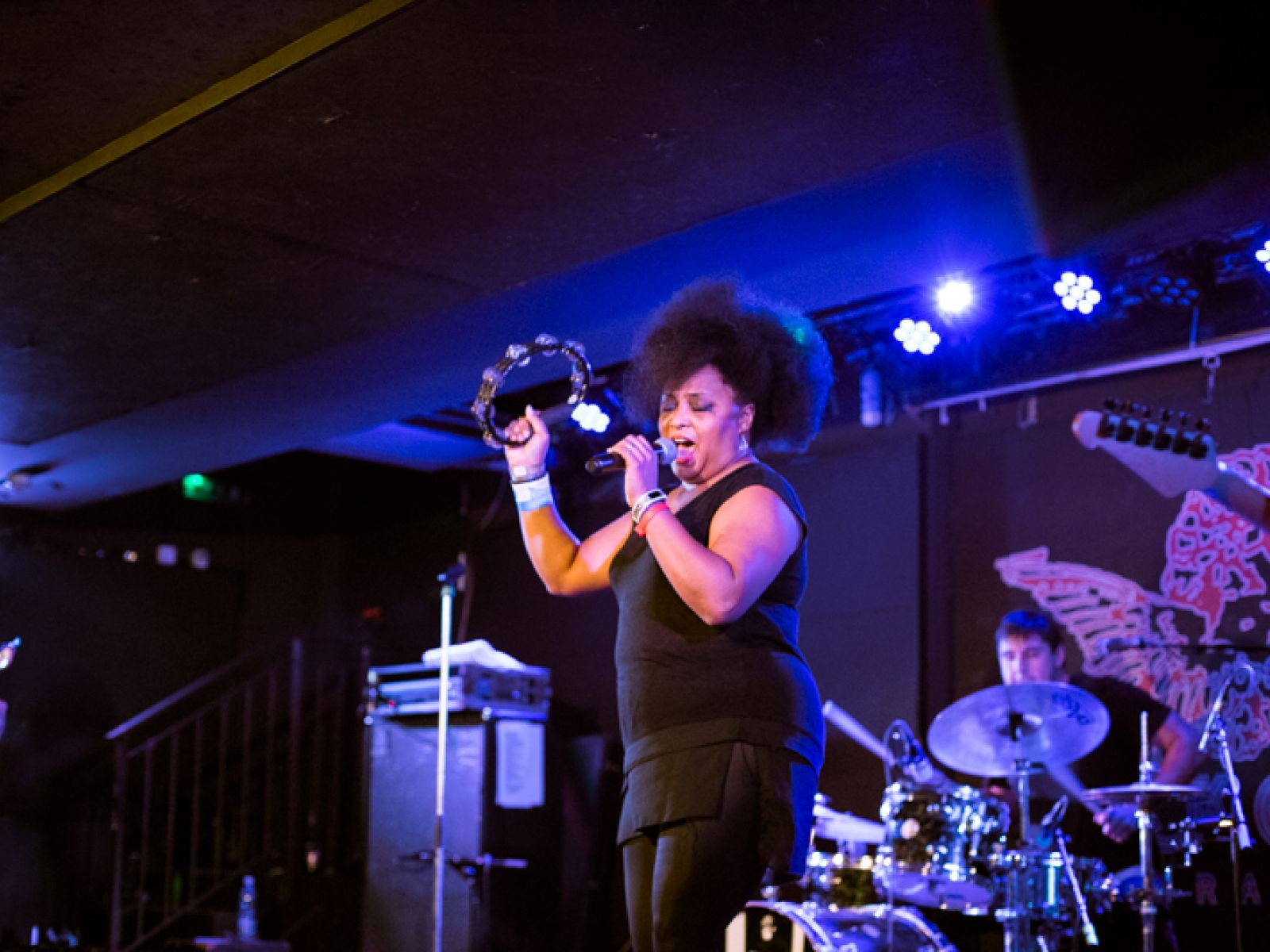 VIDEO: Platonic debutují klipem Tráva, který zobrazuje youtuberskou love story