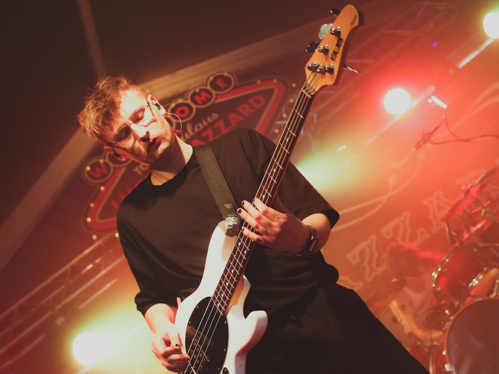 LIVE: Příznivci punku a ska zamířili do Tábora. Odstartoval festival Mighty Sounds