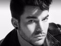 RECENZE: Adam Lambert na tanečním parketu dospěl