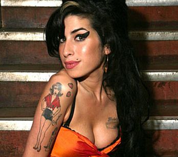 Amy Winehouse by oslavila 28 let, posmrtně vyšla nová skladba