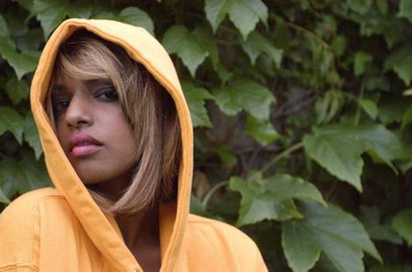 AUDIO: M.I.A. vzpomíná na Amy Winehouse novou písní 27