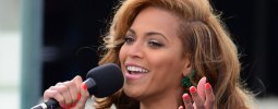 VIDEO: Beyoncé zpívala hymnu pro Baracka Obamu a 800 tisíc lidí