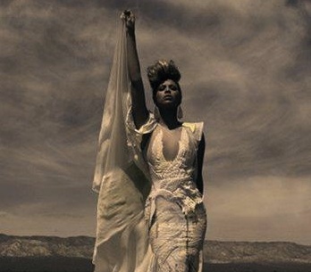 Beyoncé pobláznila Anglii, sklonit se musely Adele i Lady Gaga