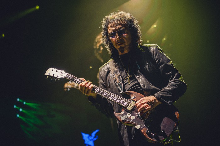 LIVE: Ozzy se klaněl Praze, Praha smekla před Black Sabbath