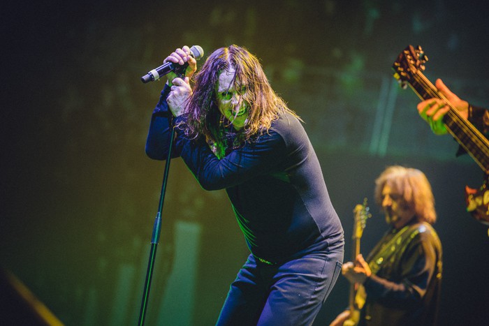 LIVE: Ozzy se klaněl Praze, Praha smekla před Black Sabbath