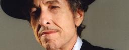 RECENZE: Bob Dylan vzdává hold Johnu Lennonovi