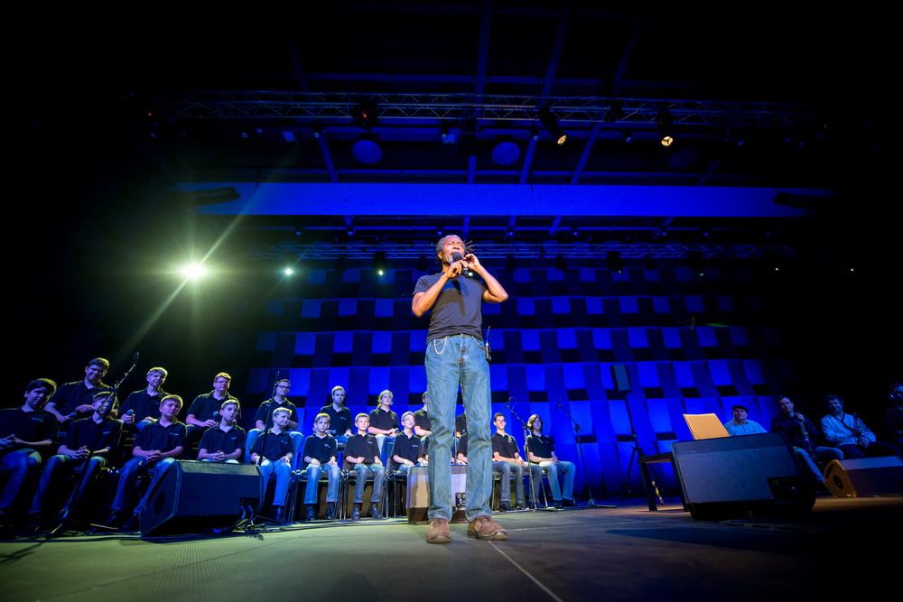 LIVE: Bobby McFerrin jako posel Boží