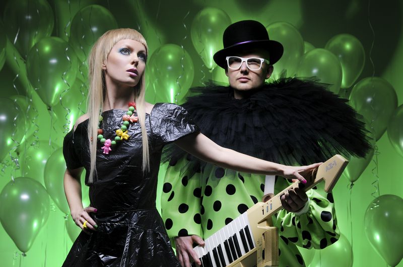 Cartonnage & Ohm Square: Pořád se snažíme překonat sami sebe