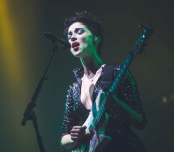 LIVE: Kasabian vzdali na Colours Of Ostrava hold výtečné St. Vincent