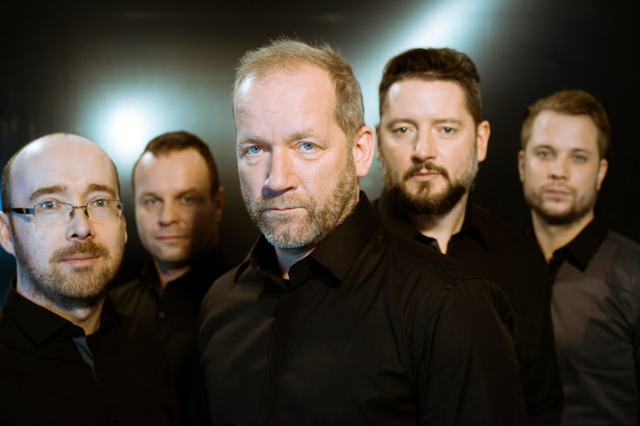 Koncert pro konvoj: David Koller, Jiří Suchý i Adam Mišík podpoří americké vojáky