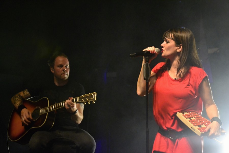 LIVE: Die Happy byli šťastní i v poloprázdném klubu