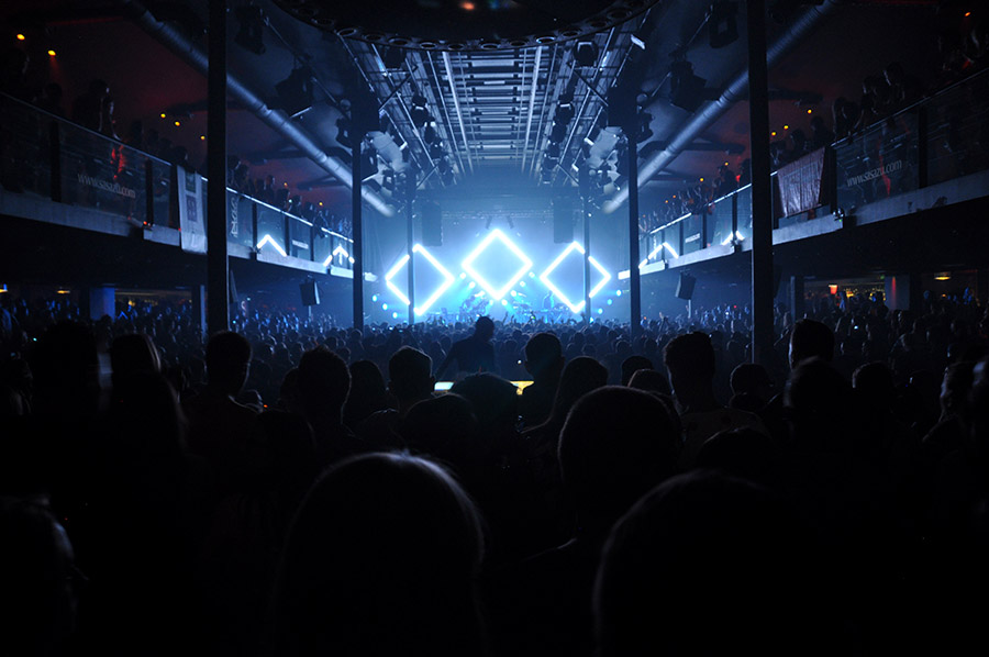 LIVE: Když na diskošku, tak s Disclosure!