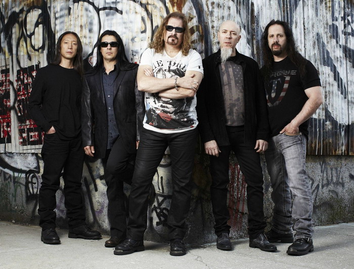 Dream Theater: Vezměte na naši show někoho s sebou!
