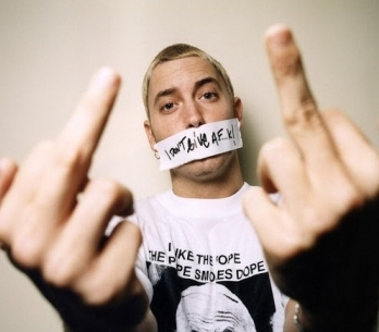 Trhni si aneb TOP 10 Fuck you songů