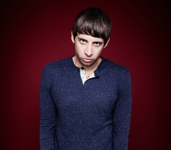 RECENZE: Example se vynořil ze stínu na vlně experimentů