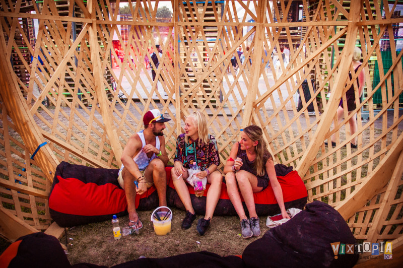 LIVE: Sziget, den I.: Démonický Nick Cave a vozíčkář v crowd-surfingu