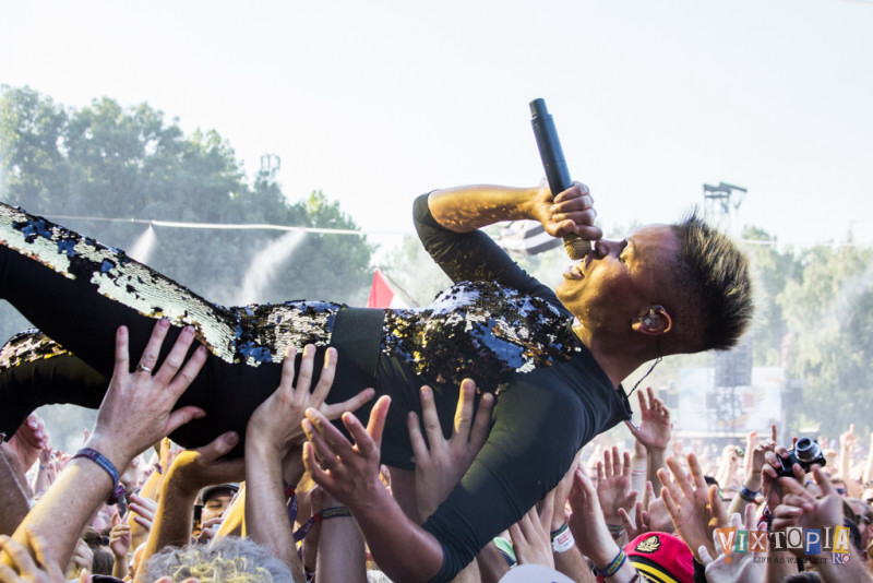 LIVE: Sziget, den I.: Démonický Nick Cave a vozíčkář v crowd-surfingu