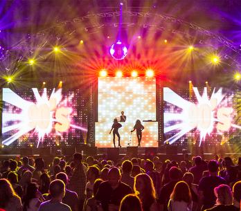 LIVE: Bizár roku: Haddaway, Culture Beat a Leoš Mareš křísili devadesátky