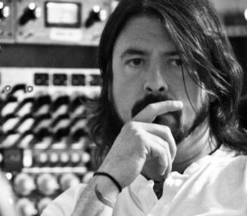 RECENZE: Dave Grohl sezval do Sound City rockovou smetánku