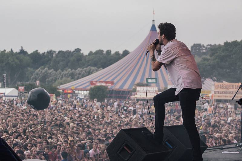 Frank Turner: Jednou jsme málem zavraždili fanouška v první řadě