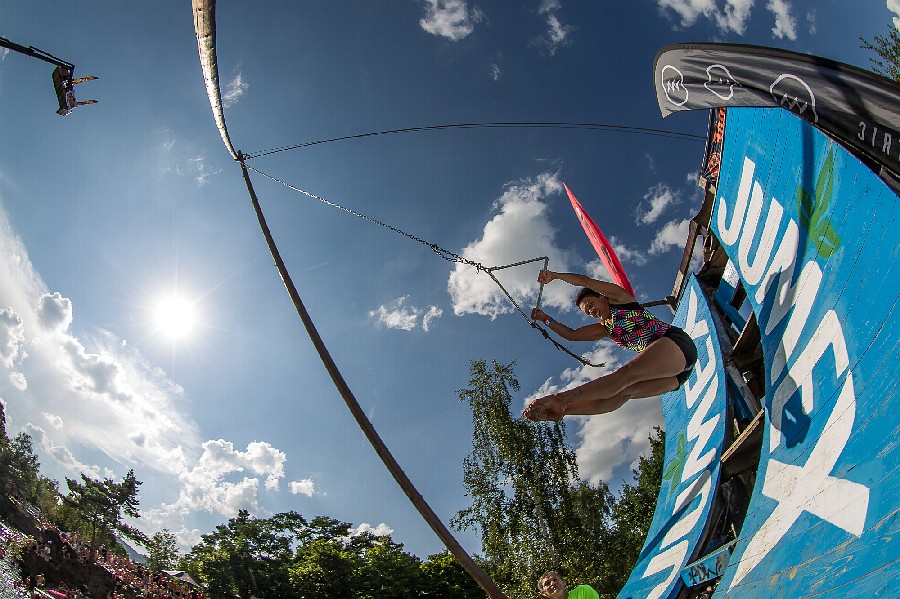 Desperados High Jump opět přivítá špičku cliffdivingu. Koncertně se představí Prago Union i Hentai Corporation