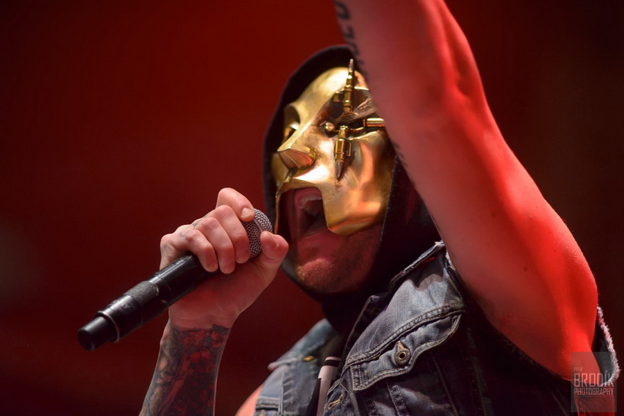 LIVE: Hollywood Undead shazovali masky. Sami sobě ke škodě
