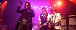 Hollywood Vampires poprvé koncertovali. Alice Cooper, Johnny Depp a spol. hráli pro 500 lidí