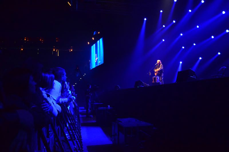 LIVE: Jaromír Nohavica si vysloužil standing ovation vyprodané O2 Areny